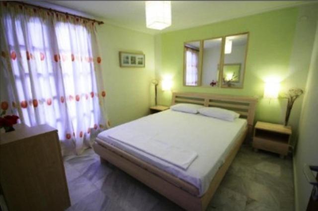 Nefeli Seaside Apartments Полихроно Номер фото