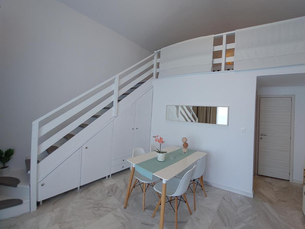 Nefeli Seaside Apartments Полихроно Экстерьер фото