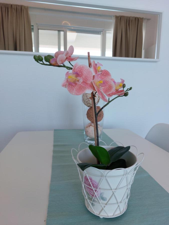 Nefeli Seaside Apartments Полихроно Экстерьер фото